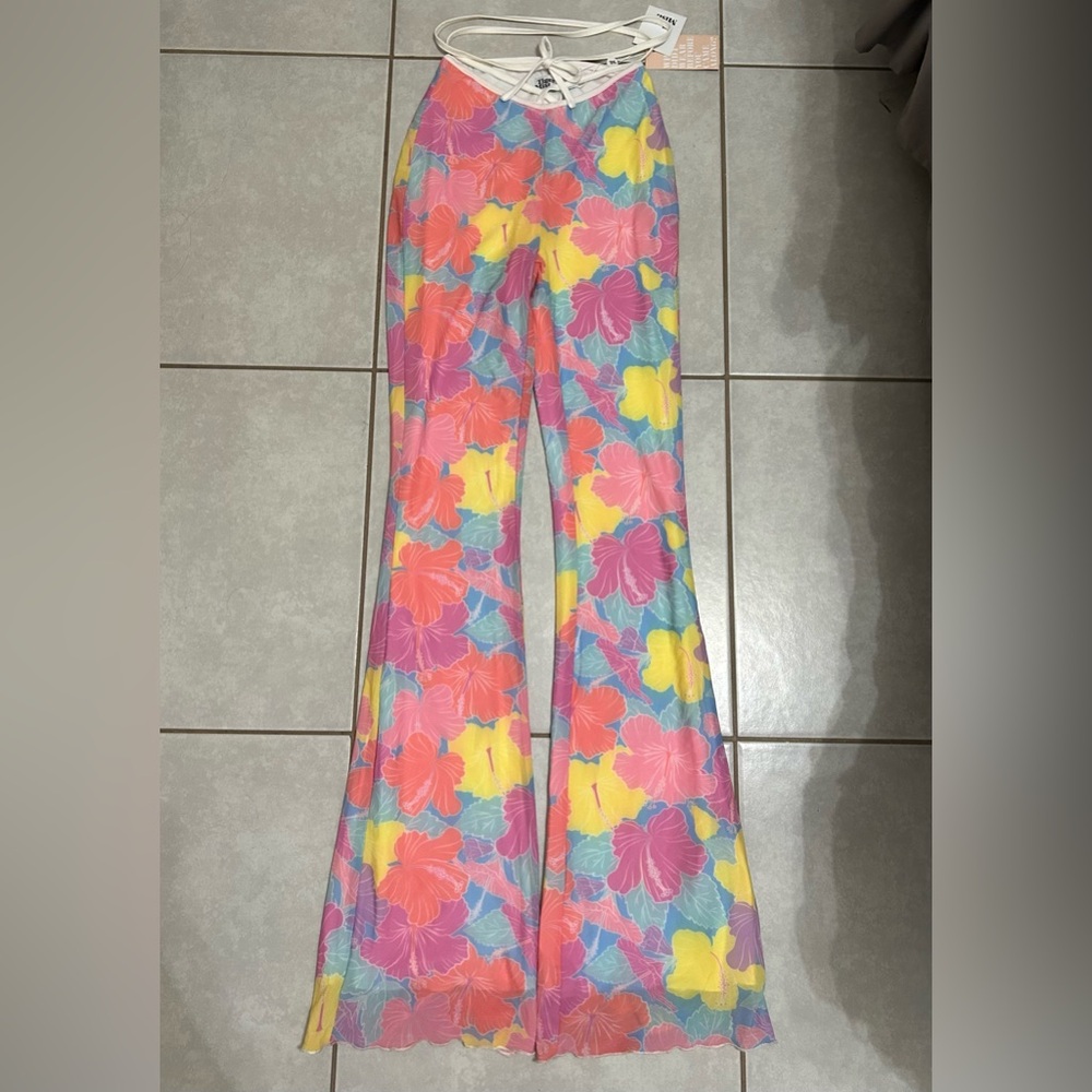 Tiger mist esta pant floral